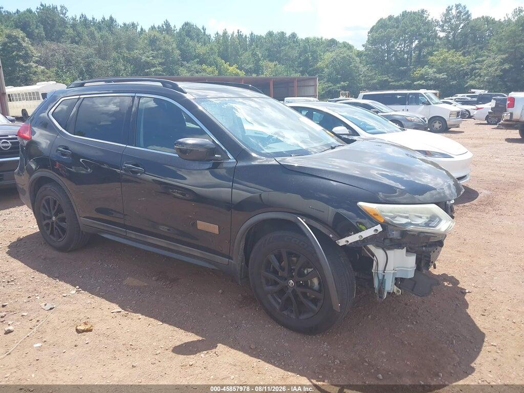 5N1AT2MT9HC772028 2017 NISSAN ROGUE photo no. 1
