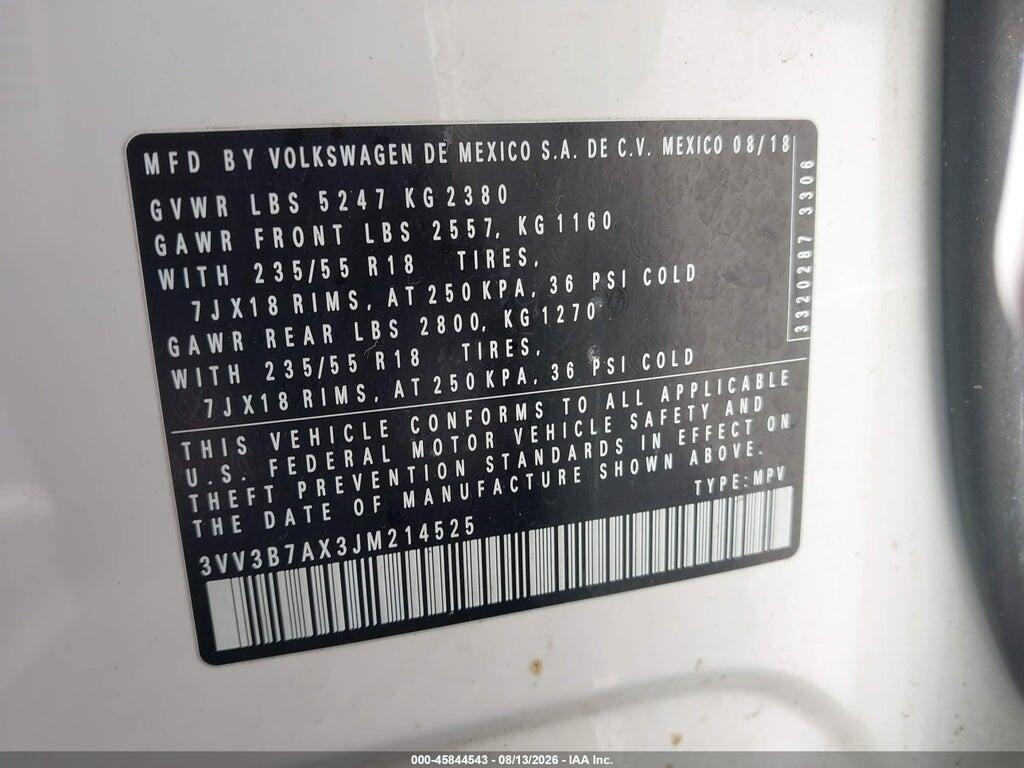 3VV3B7AX3JM214525 2018 VOLKSWAGEN TIGUAN photo no. 9