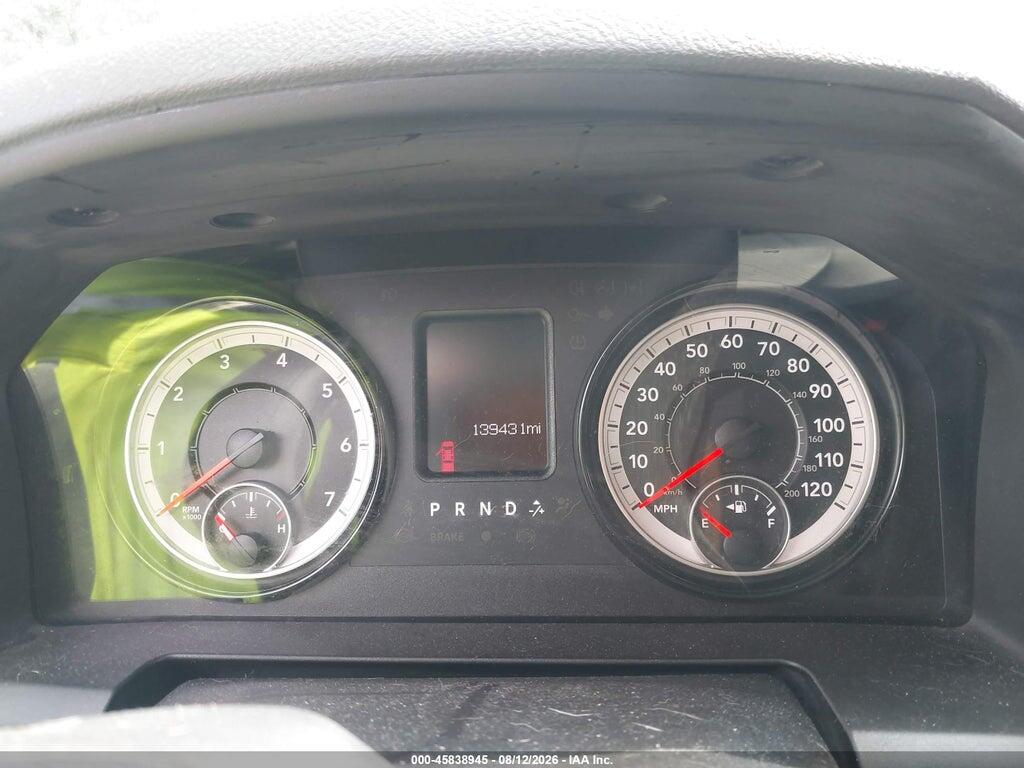 1C6RR7FG4JS339450 2018 RAM 1500 photo no. 7