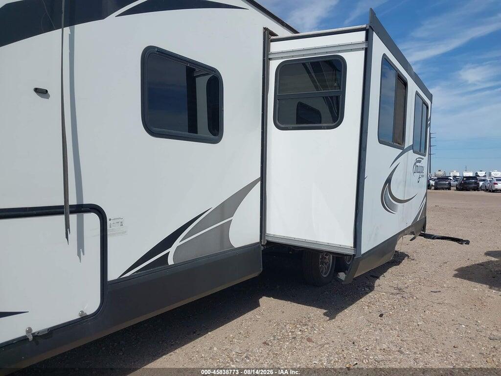573TE3022J6604514 2018 GRAND DESIGN 30' TRAVEL TRAILER photo no. 6