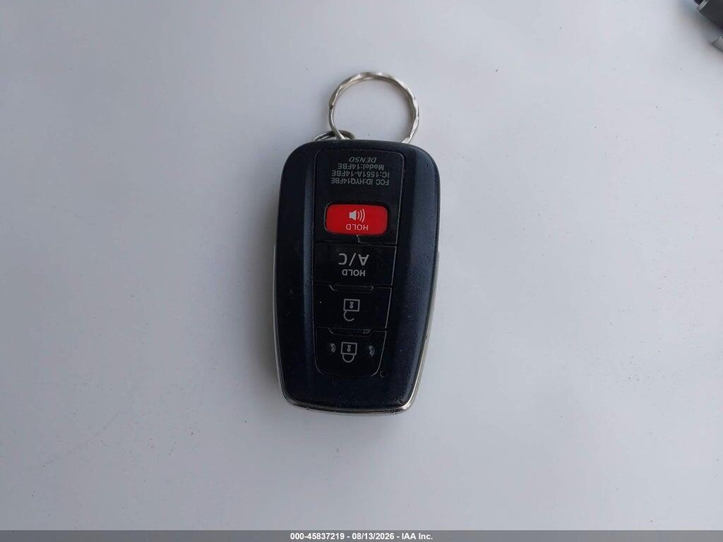 JTDKARFP0J3087977 2018 TOYOTA PRIUS PRIME photo no. 11