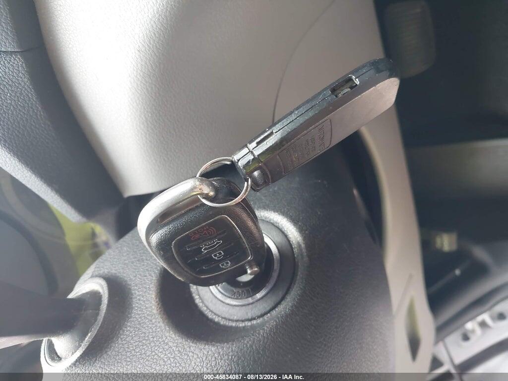 KM8J3CA42JU743490 2018 HYUNDAI TUCSON photo no. 11