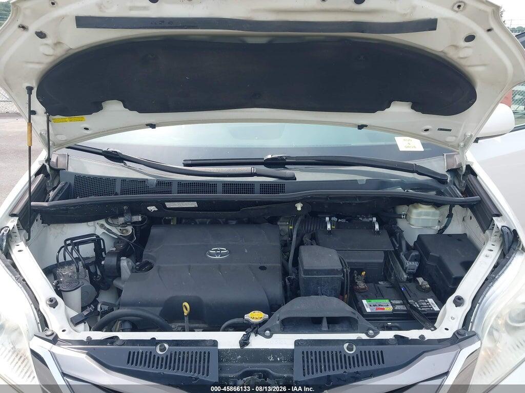 5TDYK3DC4FS642374 2015 TOYOTA SIENNA photo no. 10