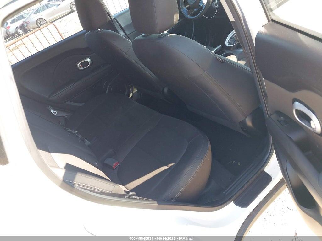KNDJN2A27G7393031 2016 KIA SOUL photo no. 8
