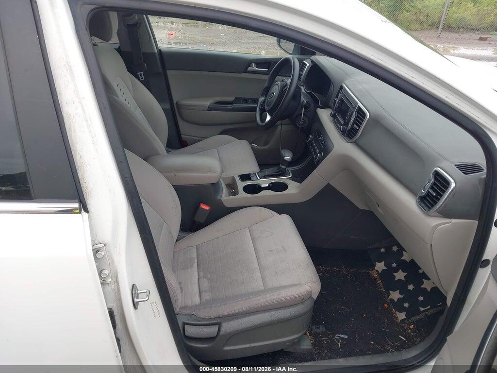 KNDPMCAC3J7350504 2018 KIA SPORTAGE photo no. 5