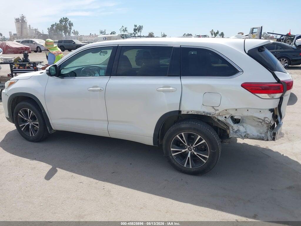 5TDBZRFH9JS494079 2018 TOYOTA HIGHLANDER photo no. 3