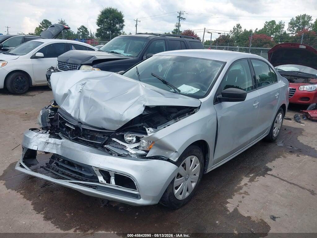 3VW267AJ5GM298881 2016 VOLKSWAGEN JETTA photo no. 2