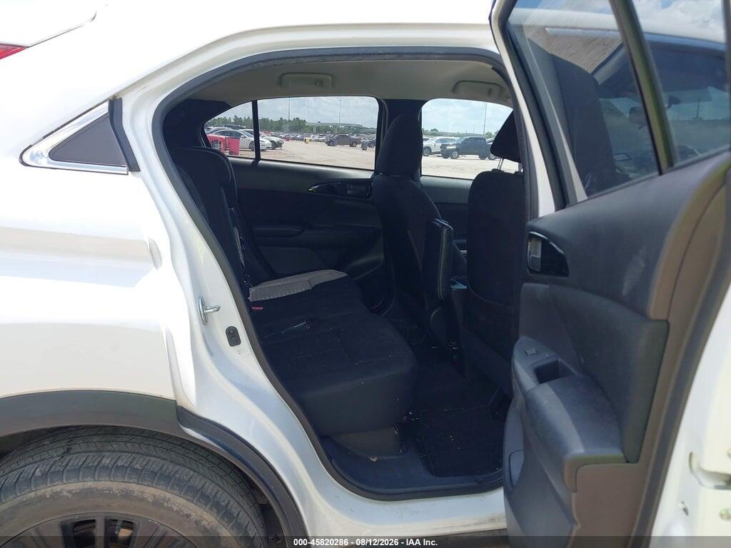 JA4AT4AA4JZ045217 2018 MITSUBISHI ECLIPSE CROSS photo no. 8