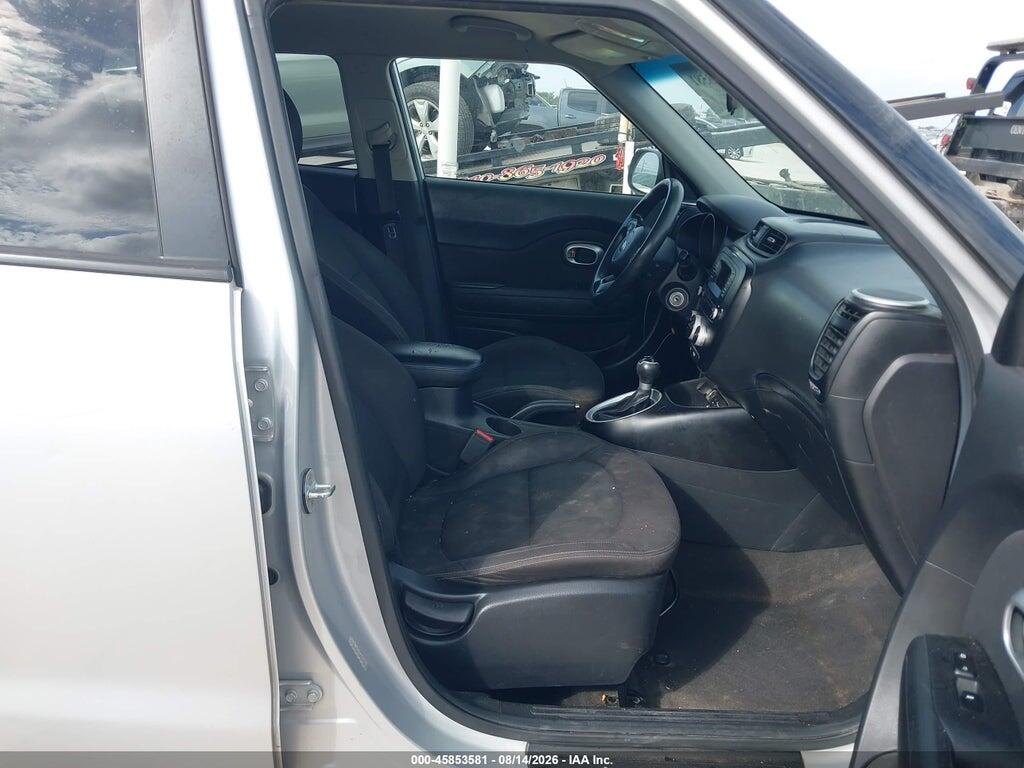 KNDJN2A24F7784832 2015 KIA SOUL photo no. 5