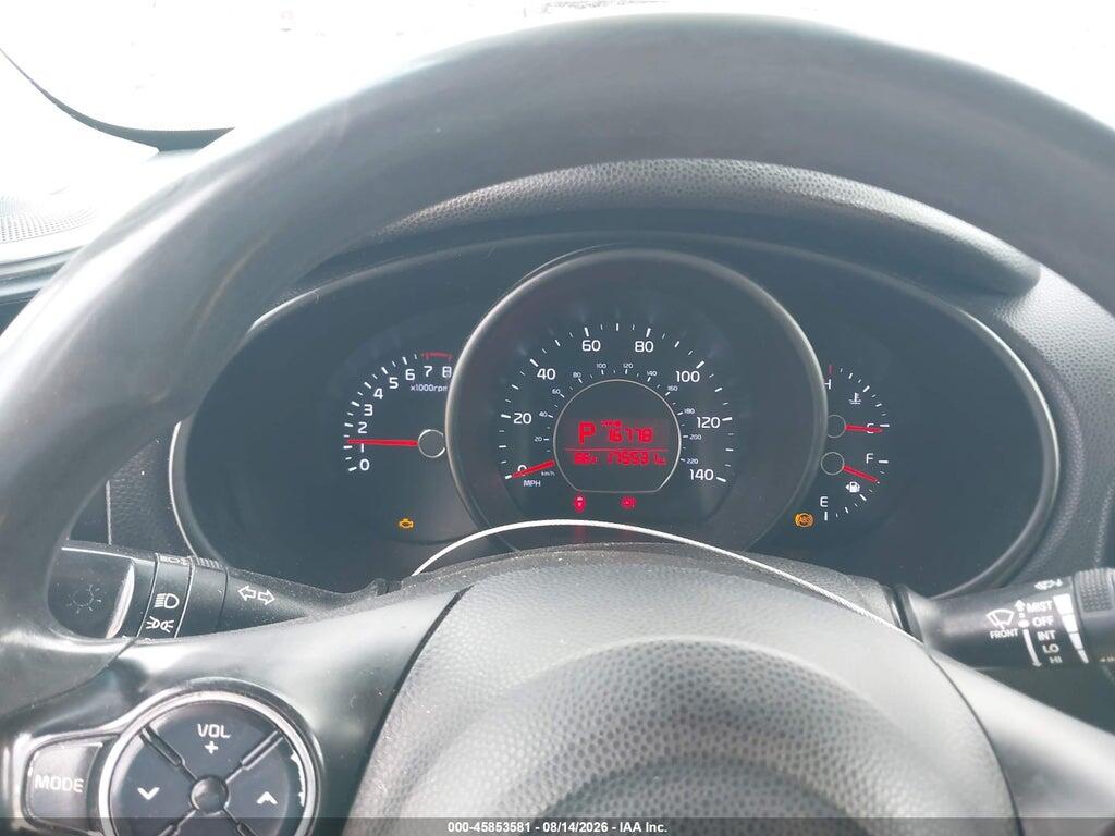 KNDJN2A24F7784832 2015 KIA SOUL photo no. 7