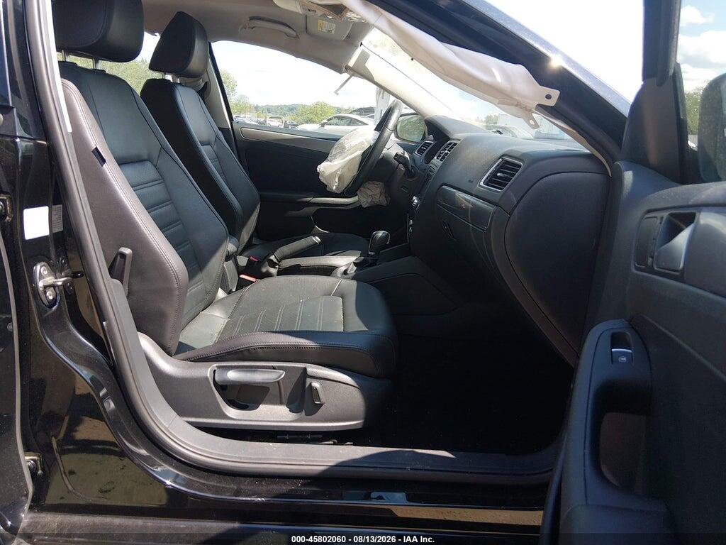 3VWL17AJ8EM375596 2014 VOLKSWAGEN JETTA photo no. 5