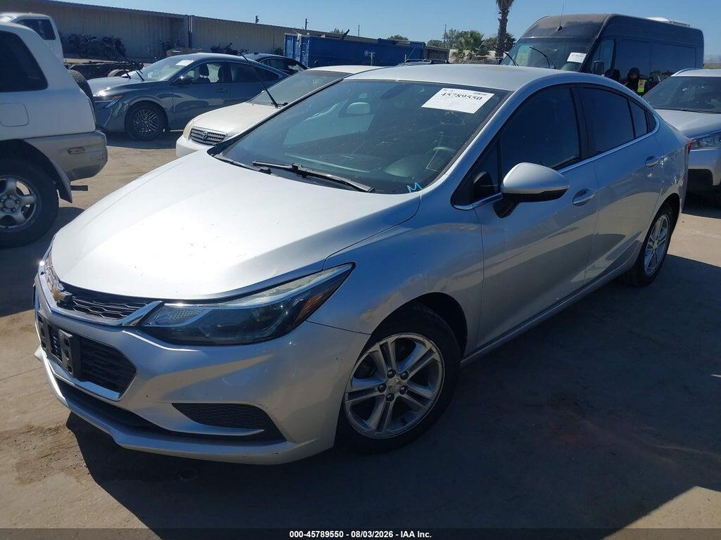1G1BE5SM0J7106506 2018 CHEVROLET CRUZE photo no. 2