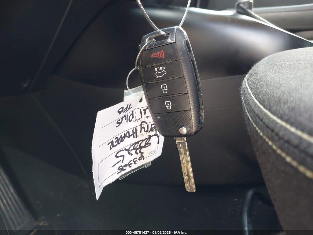 KNDJP3A58E7010835 2014 KIA SOUL photo no. 11