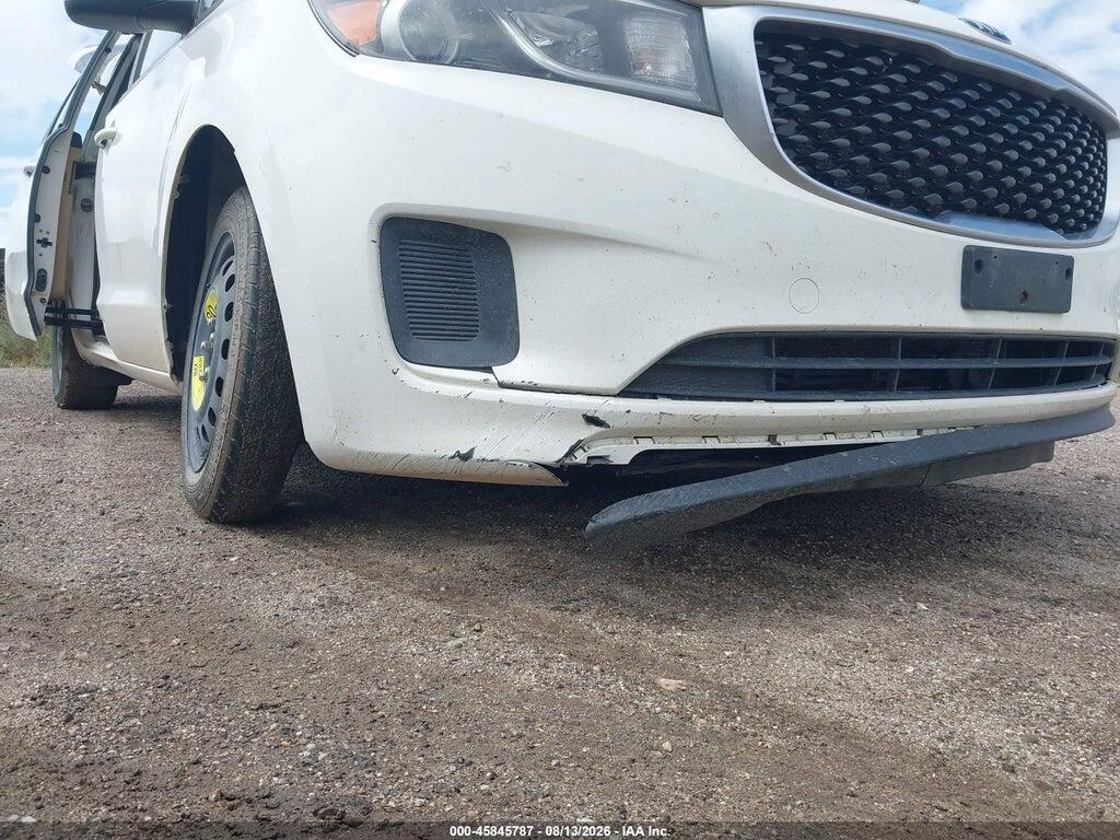 KNDMB5C11F6068584 2015 KIA SEDONA photo no. 6