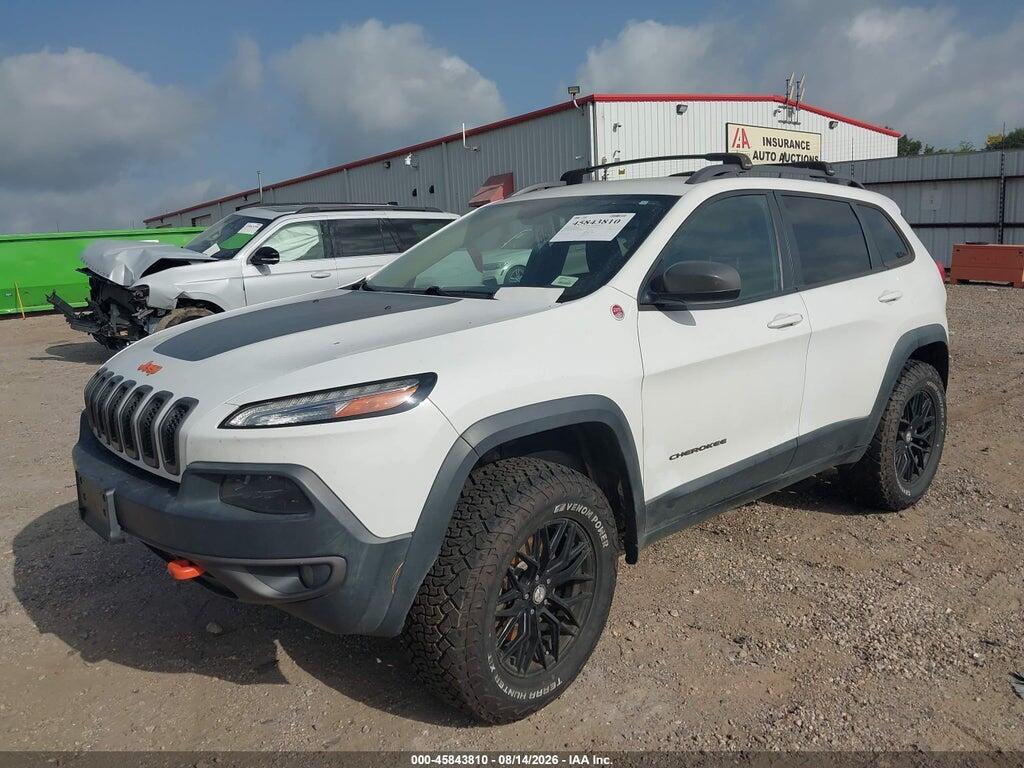 1C4PJMBS2HW588641 2017 JEEP CHEROKEE photo no. 2