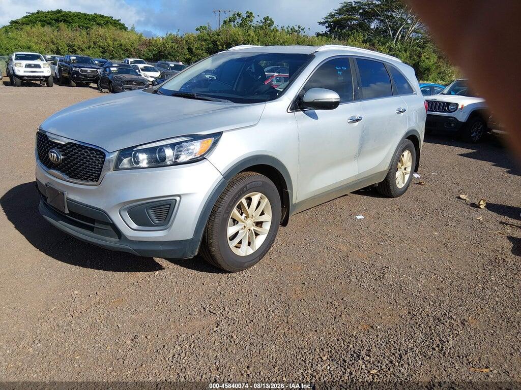 5XYPG4A37HG285070 2017 KIA SORENTO photo no. 2