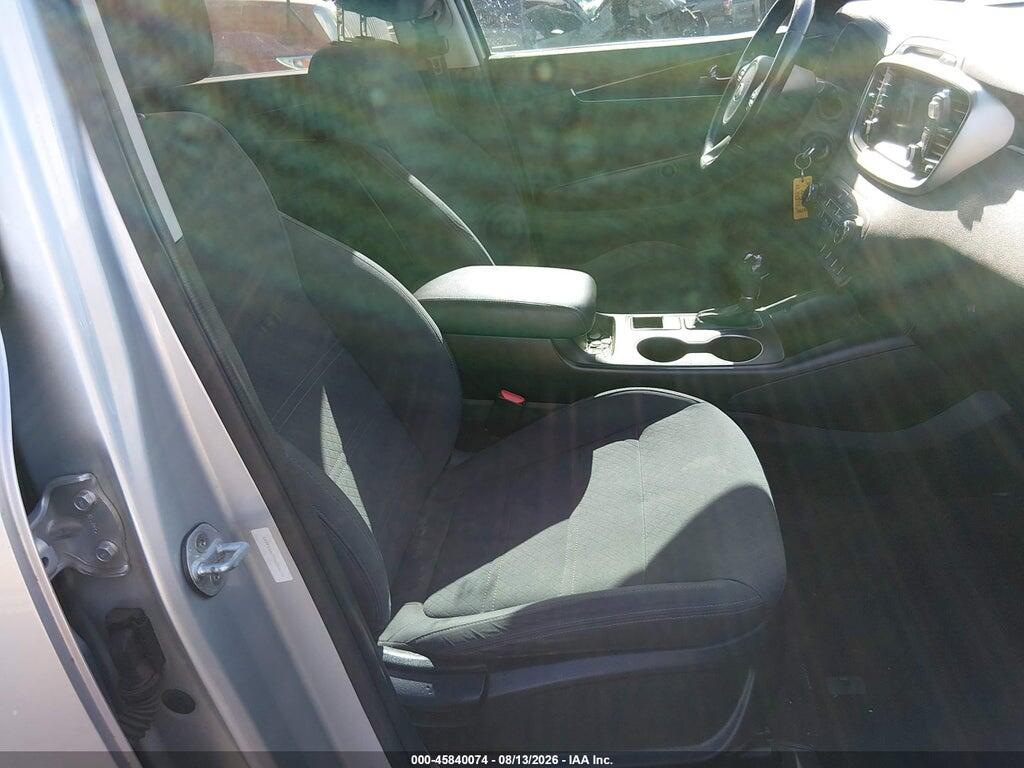 5XYPG4A37HG285070 2017 KIA SORENTO photo no. 5