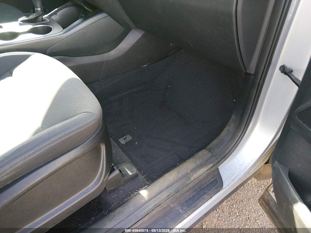 5XYPG4A37HG285070 2017 KIA SORENTO photo no. 8