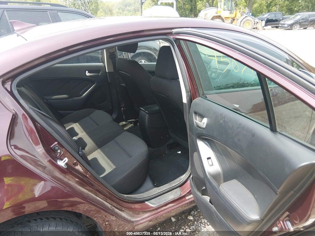 3KPFK4A77HE080326 2017 KIA FORTE photo no. 8