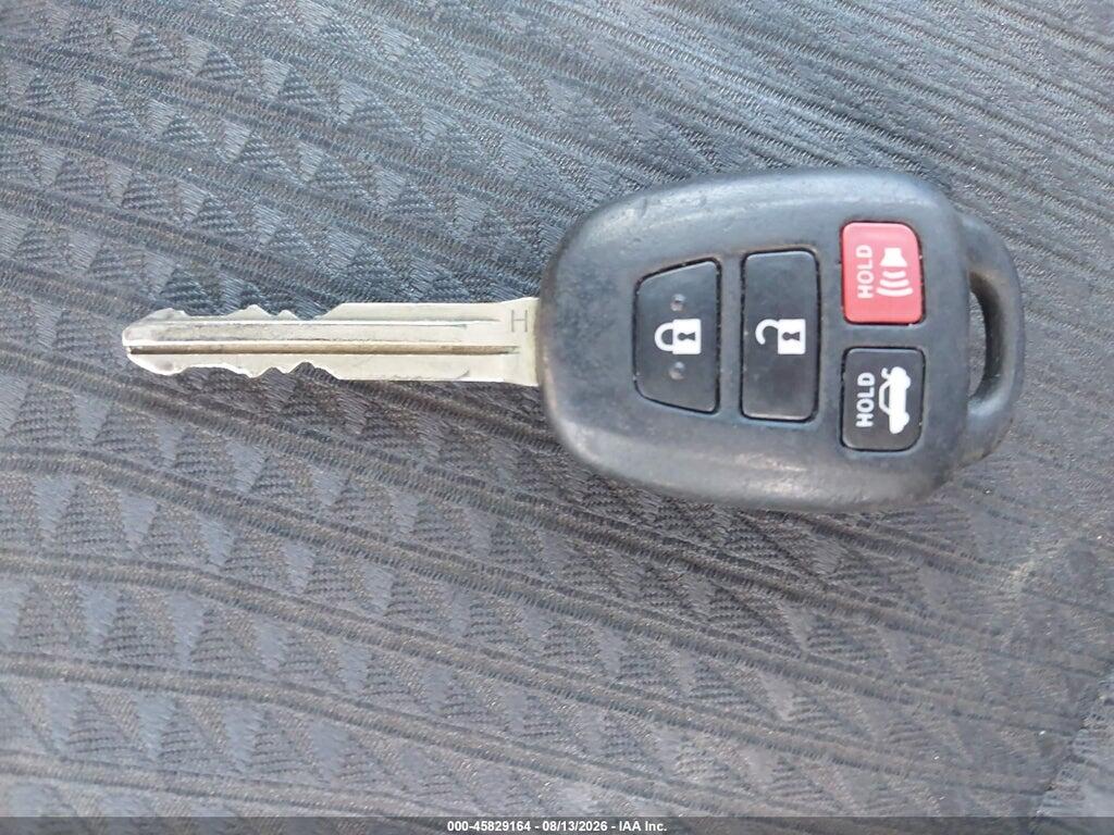 4T1BF1FKXFU070186 2015 TOYOTA CAMRY photo no. 11