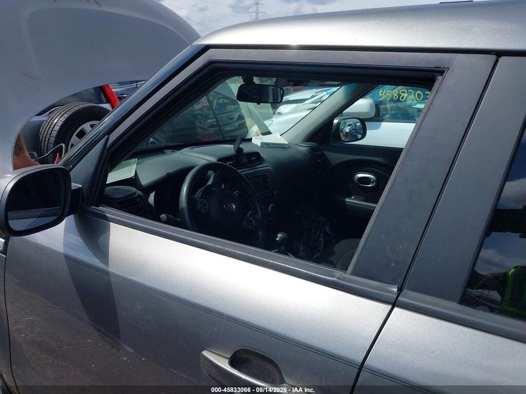KNDJN2A22H7501475 2017 KIA SOUL photo no. 6