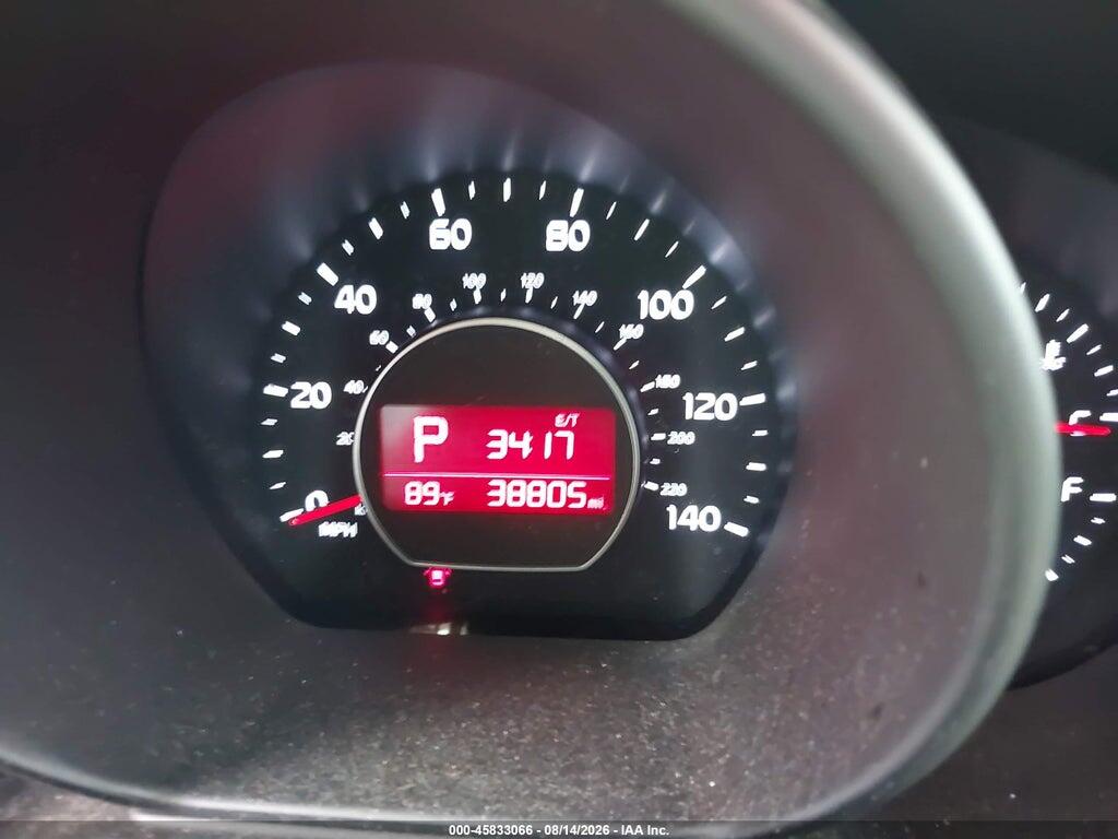 KNDJN2A22H7501475 2017 KIA SOUL photo no. 7