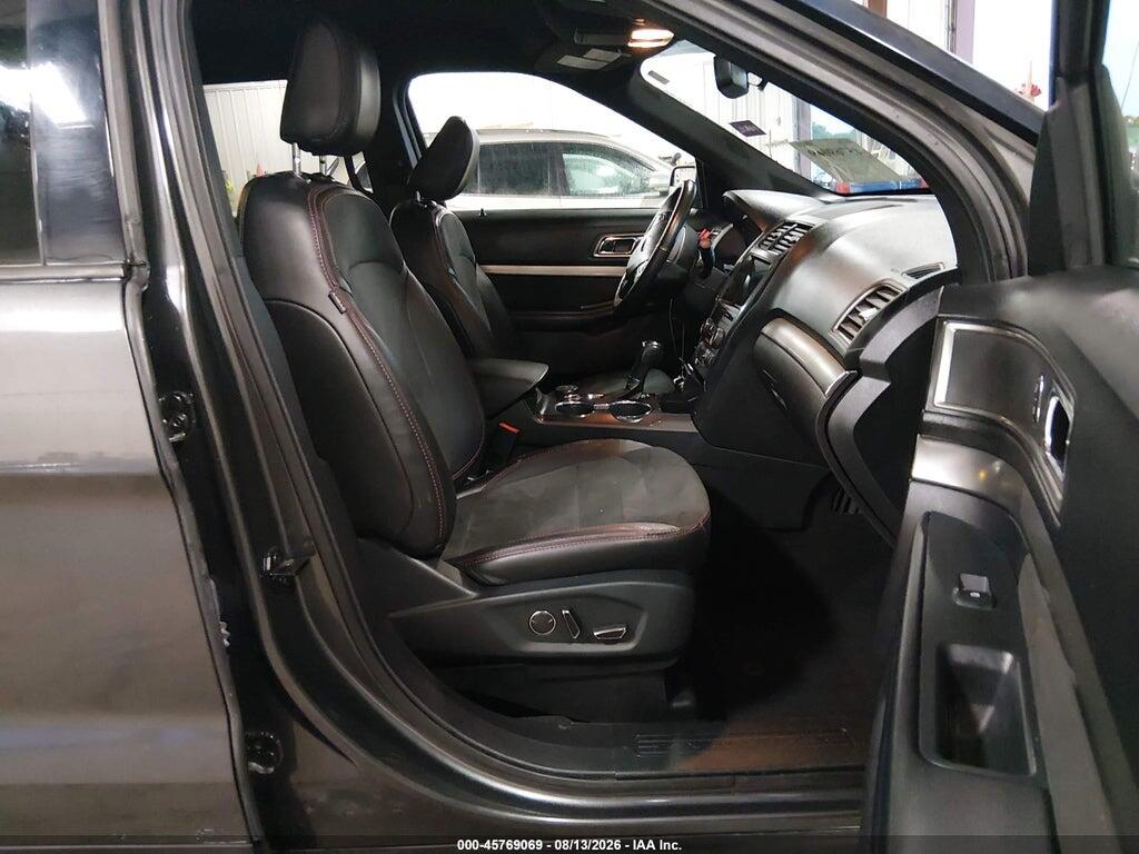 1FM5K8D83JGC32448 2018 FORD EXPLORER photo no. 5
