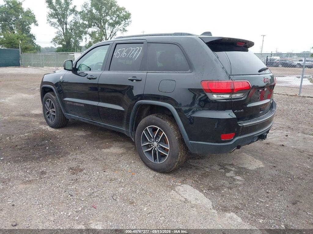 1C4RJFLT8JC105348 2018 JEEP GRAND CHEROKEE photo no. 3