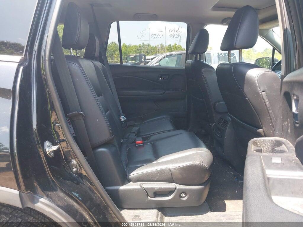 5FNYF6H53HB099298 2017 HONDA PILOT photo no. 8