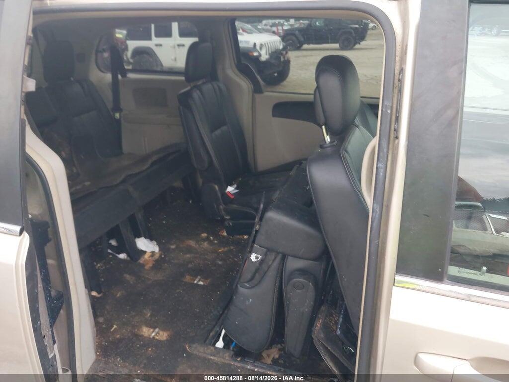 2C4RC1BG6GR280165 2016 CHRYSLER TOWN & COUNTRY photo no. 8