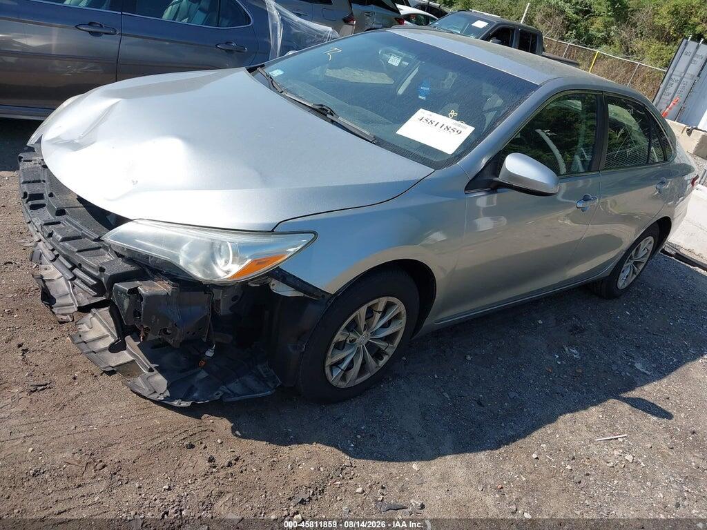 4T1BF1FK7GU265938 2016 TOYOTA CAMRY photo no. 2