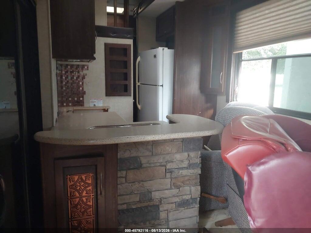 5SFCG4438GE306751 2016 HEARTLAND RV OTHER photo no. 8