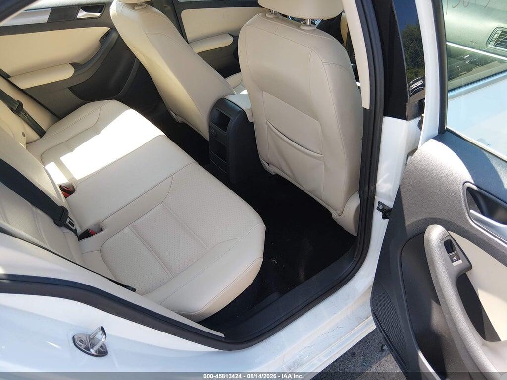3VWDB7AJ2HM410851 2017 VOLKSWAGEN JETTA photo no. 8