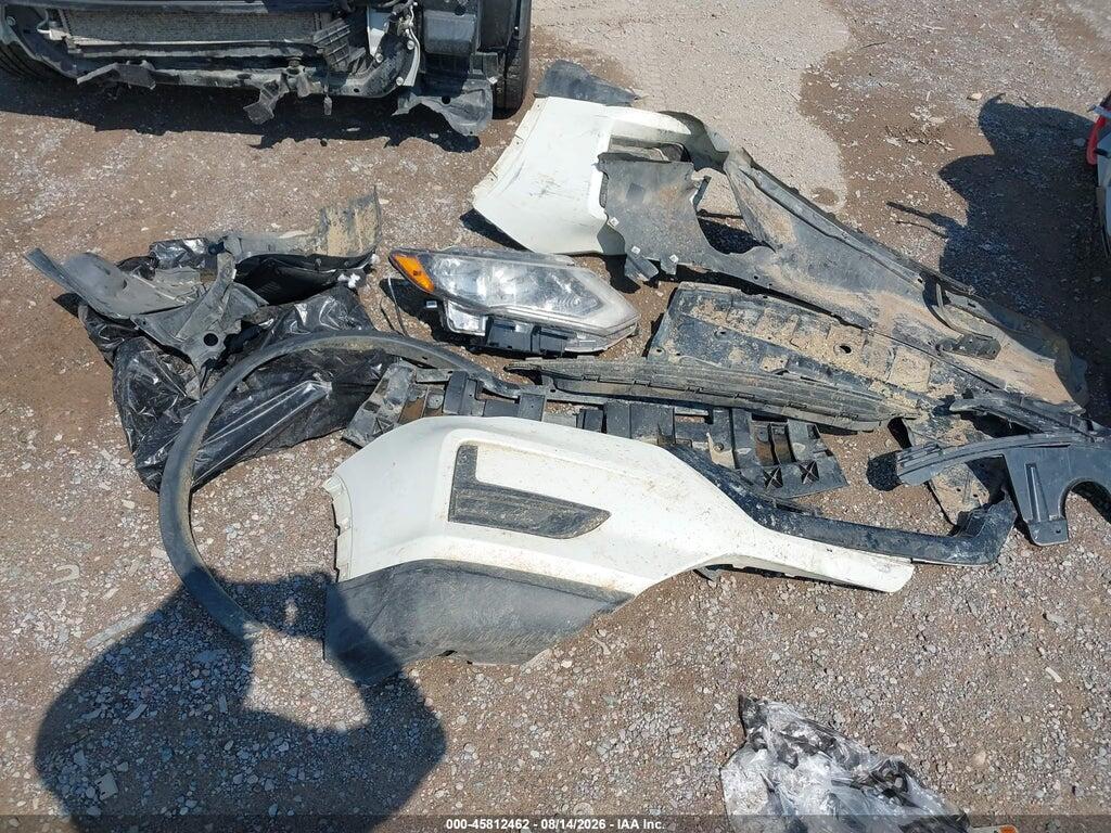 KNMAT2MV7HP592867 2017 NISSAN ROGUE photo no. 12