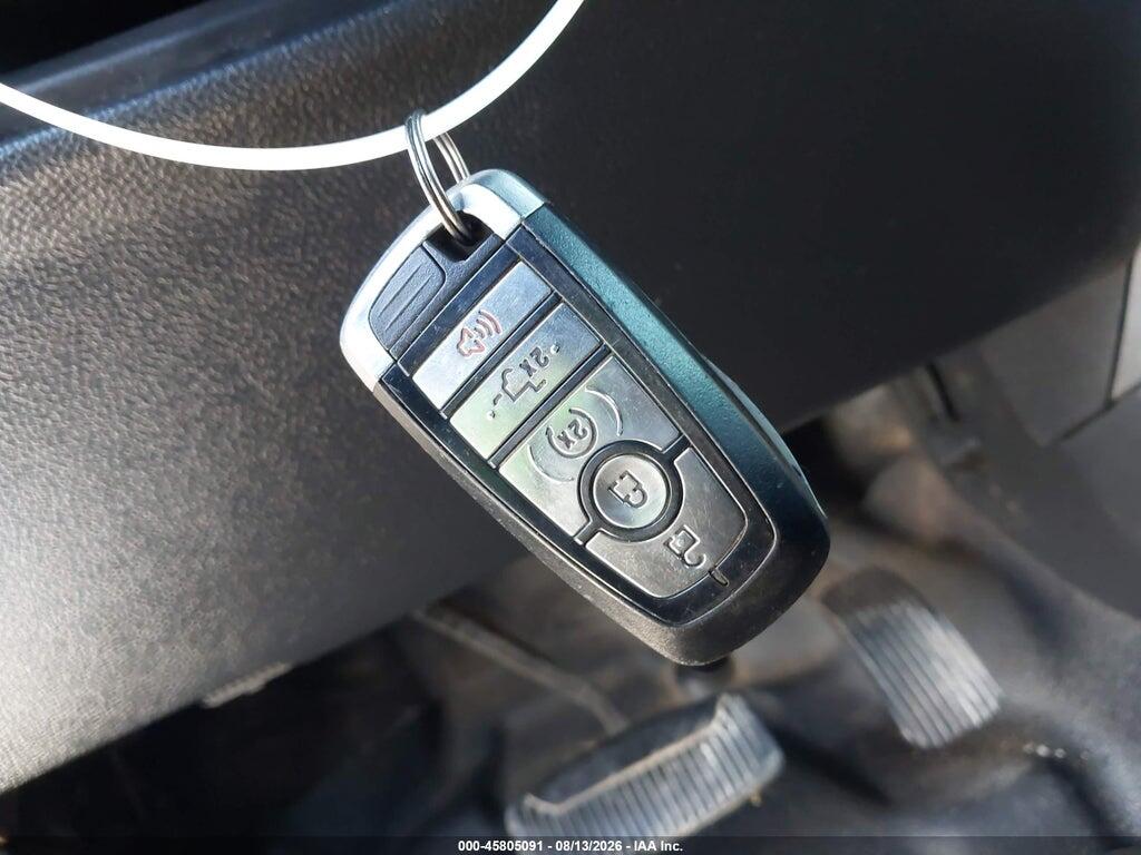 1FT8W3BT3HEE31246 2017 FORD F-350 photo no. 10