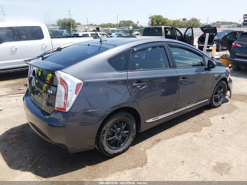 JTDKN3DU7F1875703 2015 TOYOTA PRIUS photo no. 4