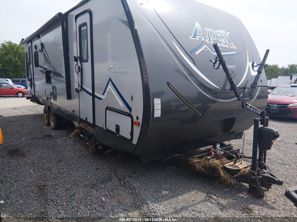 5ZT2CXTB0JF012717 2018 COACHMEN 279RLSS photo no. 1