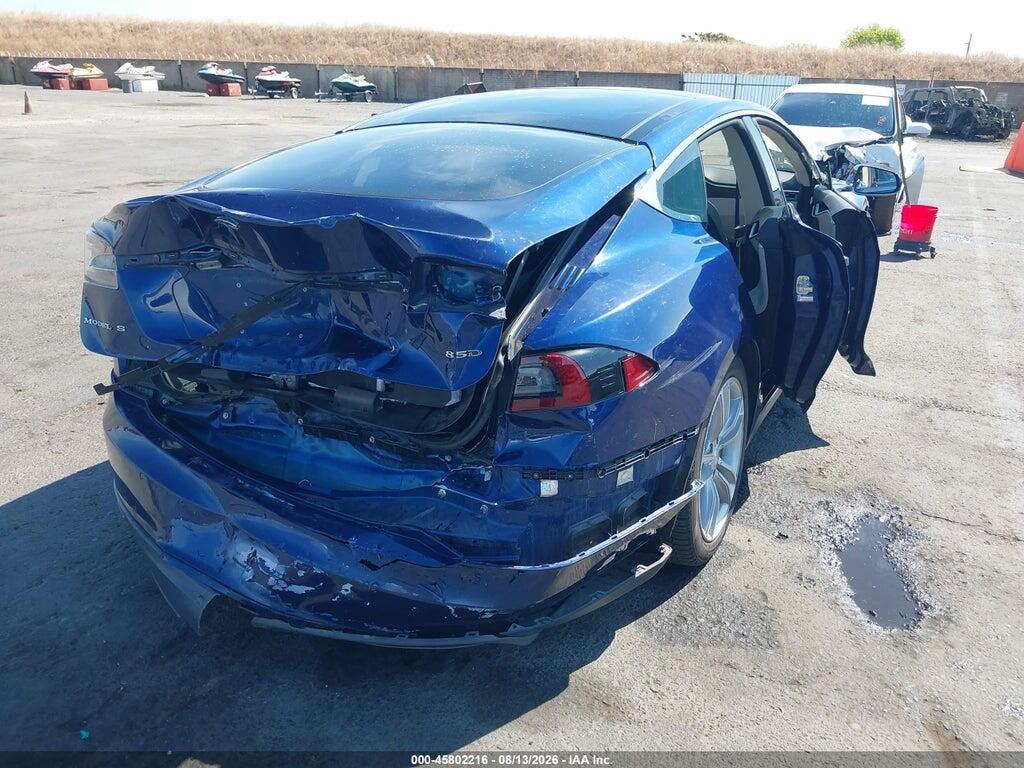 5YJSA1H24FF095318 2015 TESLA MODEL S photo no. 4