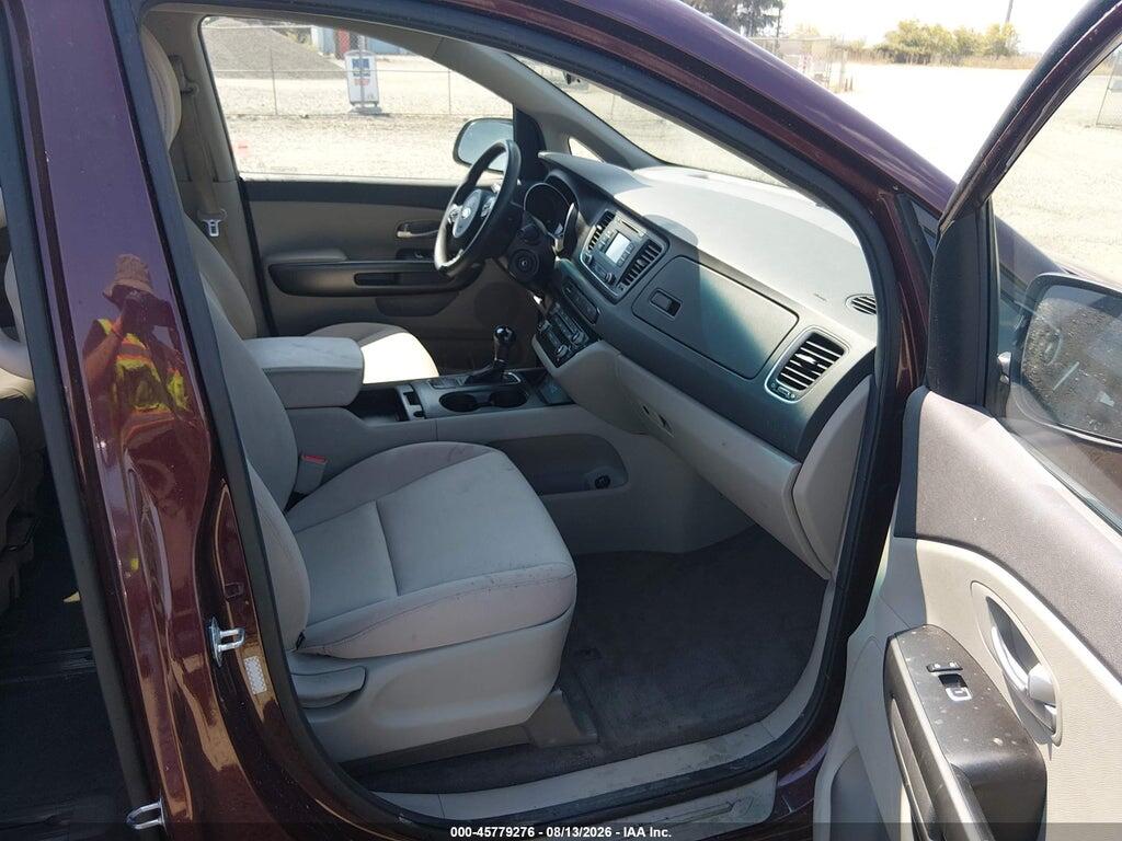 KNDMB5C15F6059063 2015 KIA SEDONA photo no. 5