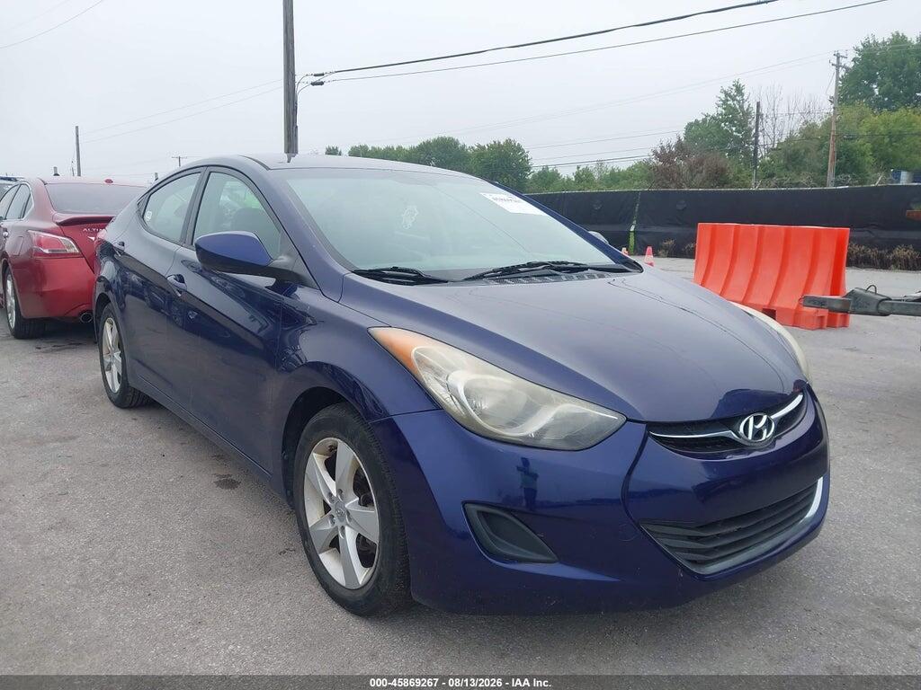 5NPDH4AE9DH267237 2013 HYUNDAI ELANTRA photo no. 1