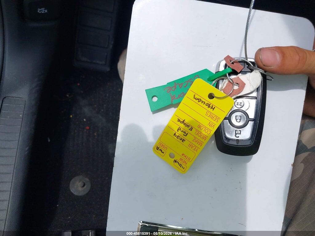 1FMCU9NZ9RUA27549 2024 FORD ESCAPE photo no. 11