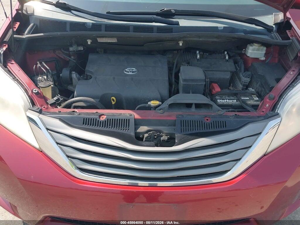5TDYK3DC8DS325954 2013 TOYOTA SIENNA photo no. 10
