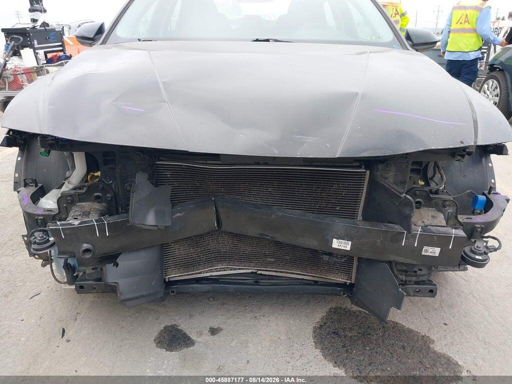 KMHLM4AG2NU217937 2022 HYUNDAI ELANTRA photo no. 6