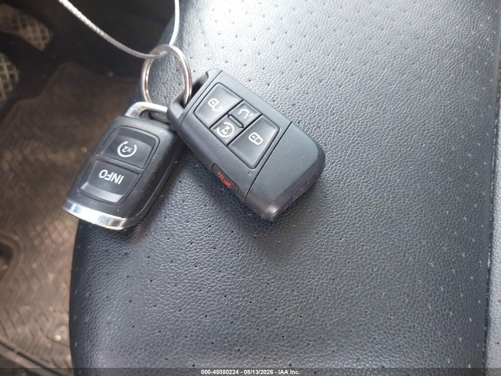 1V2JR2CA2NC561945 2022 VOLKSWAGEN ATLAS photo no. 11