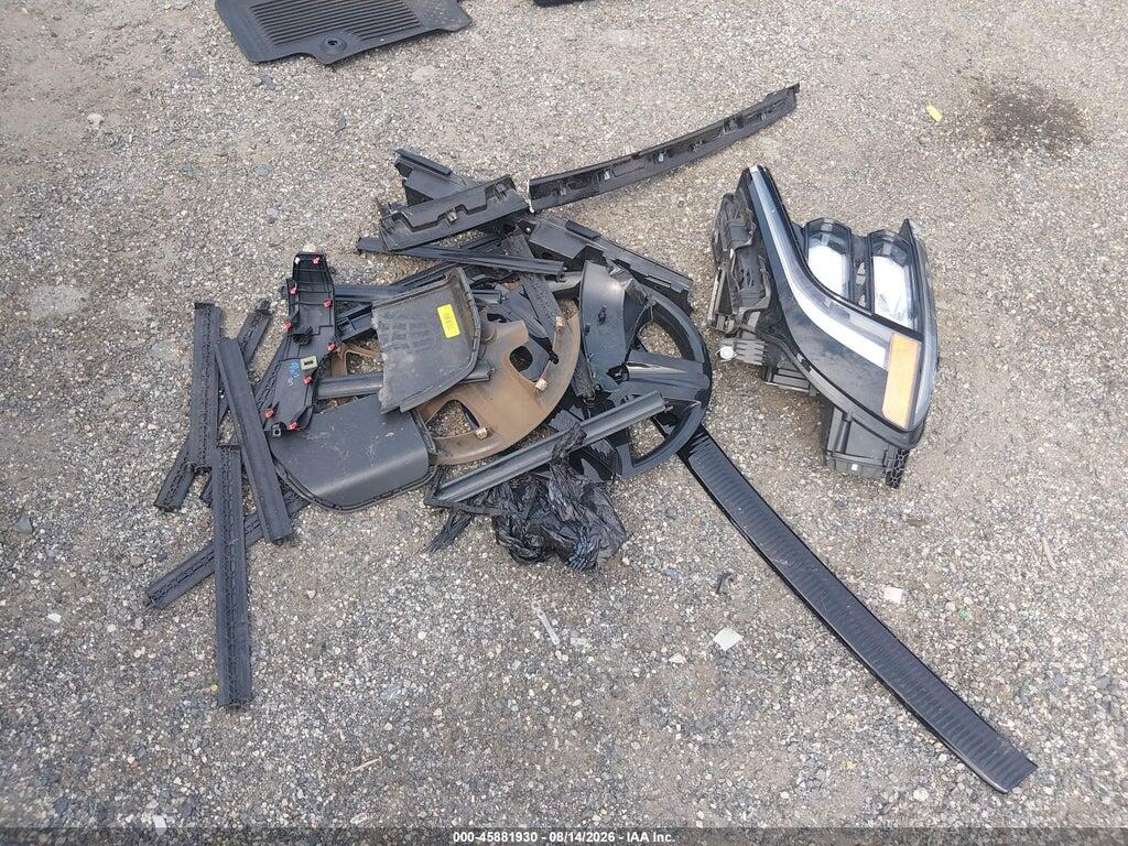 2T3H1RFV4LW060824 2020 TOYOTA RAV4 photo no. 11