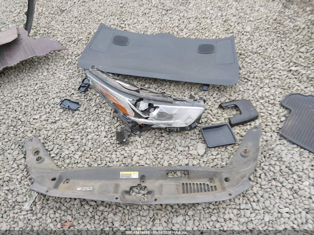 5TDEBRCH9NS084930 2022 TOYOTA HIGHLANDER photo no. 11