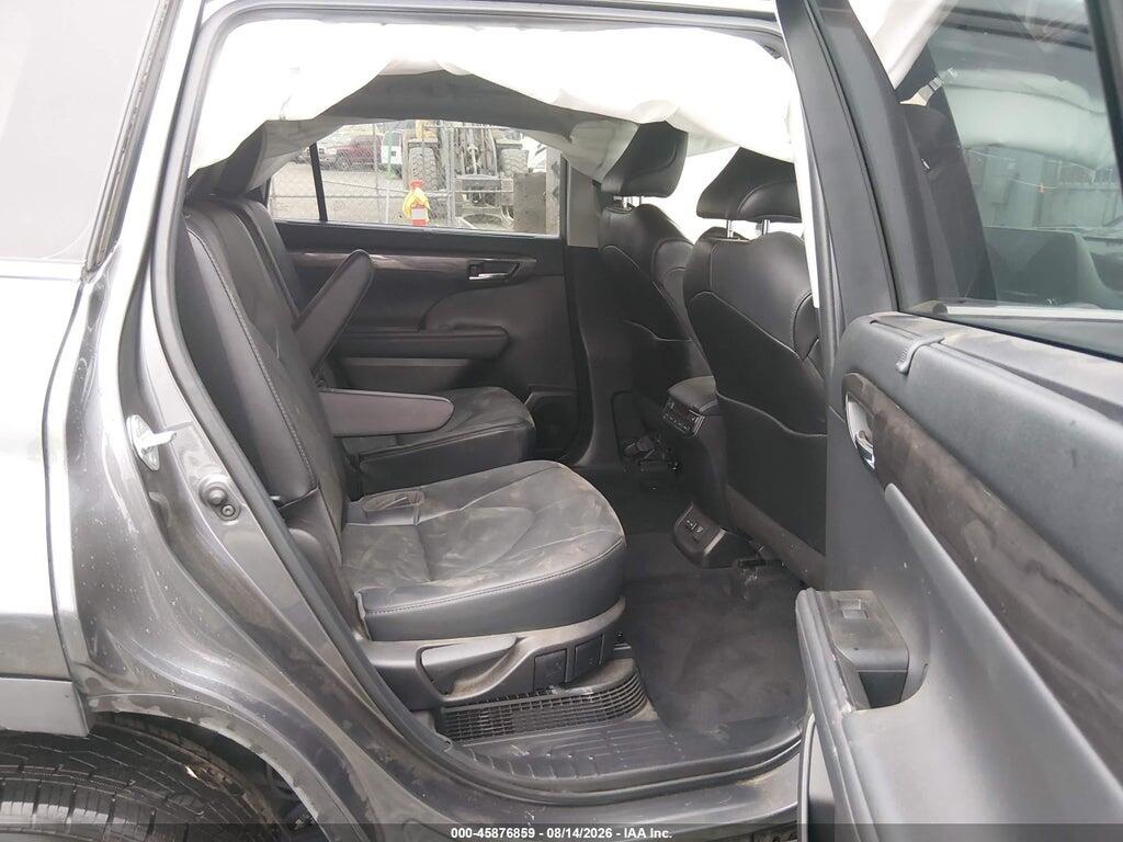 5TDEBRCH9NS084930 2022 TOYOTA HIGHLANDER photo no. 8