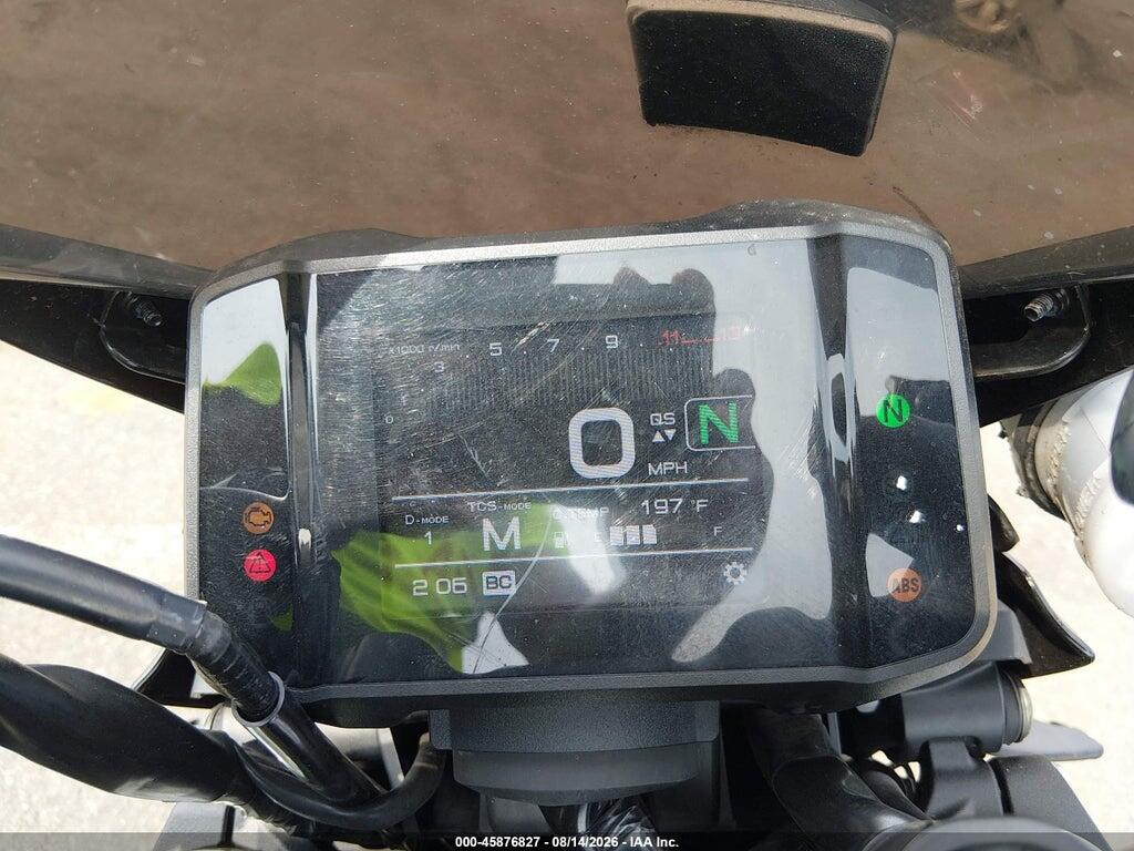 JYARN71E4NA002360 2022 YAMAHA MT09 photo no. 7