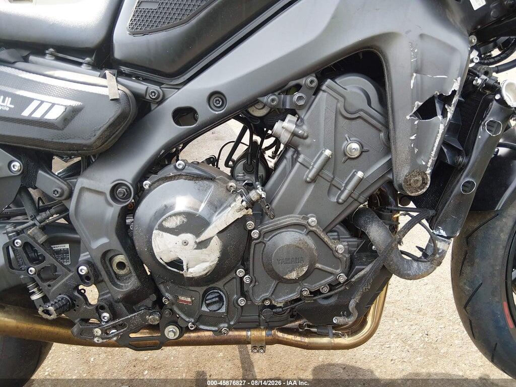JYARN71E4NA002360 2022 YAMAHA MT09 photo no. 8