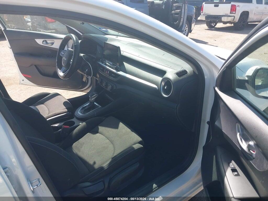 3KPF24AD3NE460359 2022 KIA FORTE photo no. 5